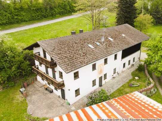 Sanierungsbedürftiges Einfamilienhaus mit großem Grundstück!