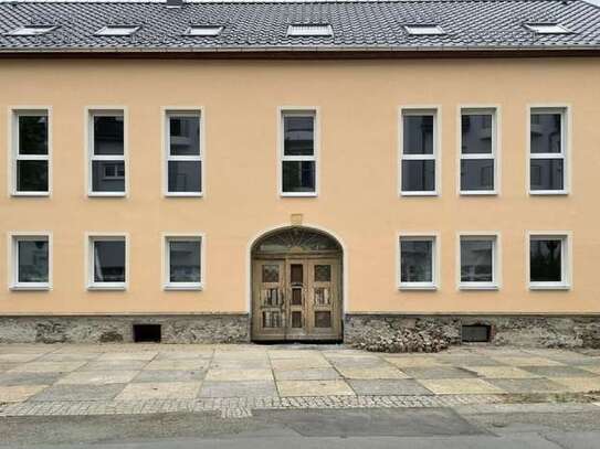 moderne helle 5 Raum Maisonette Wohnung mit 2 Balkonen