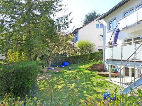 4-Zimmer-Erdgeschosswohnung mit eigenem Garten in Wohn- und Aussichtslage