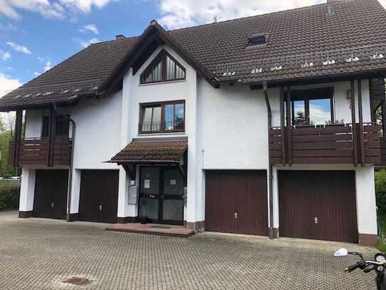 2-Raum-Wohnung mit Balkon und Einbauküche in Oberschleißheim