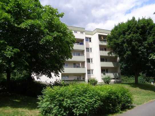 Schöne 2-Zimmer-Wohnung mit Loggia zu vermieten