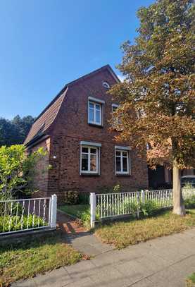 Freistehendes Einfamilienhaus in idyllischer Lage