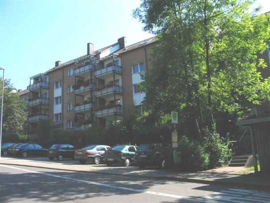 Gemütliche 2 Zimmer Wohnung mit Balkon in der Südstraße