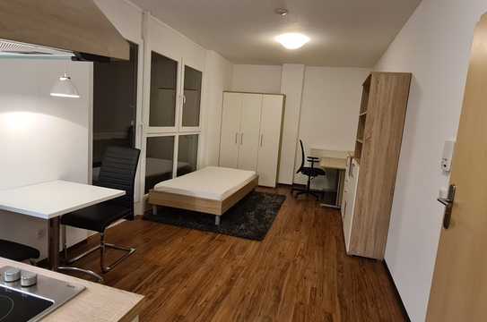 Schöne, neuwertige 1-Zimmer Wohnung mit S/W Dachterrasse und EBK in Ingolstadt