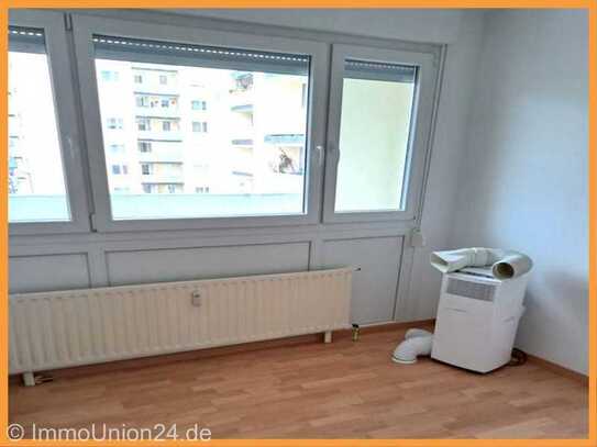 1 7 9. 0 0 0,- für 2 Zimmer 5 3 qm Wohnung mit wettergeschützten BALKON in TOP Lage