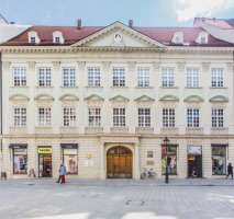 Innenhof-Stellplatz in zentraler Zentrumslage