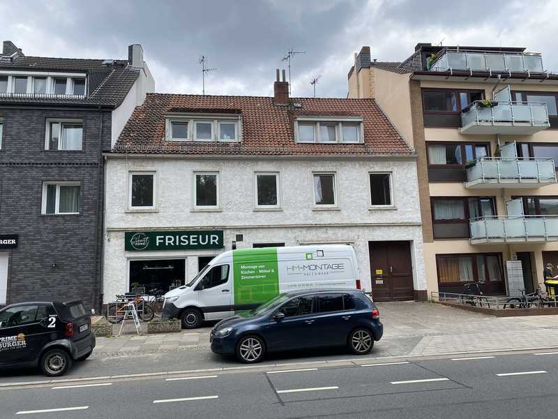 Sanierte 3-Zimmer-Wohnung mit außergewöhnlichem Grundriss