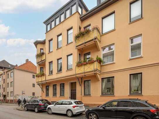 List, Nähe Bonifatiusplatz: 2014 komplett sanierte 3-Zimmer-Dachgeschosswohnung mit Balkon