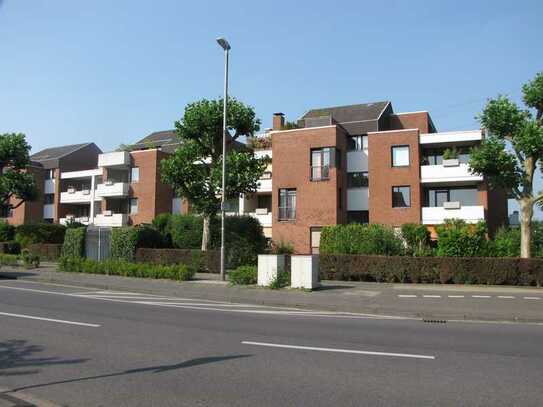 Attraktive 2-Zimmer-Wohnung mit Balkon und EBK in Monheim am Rhein
