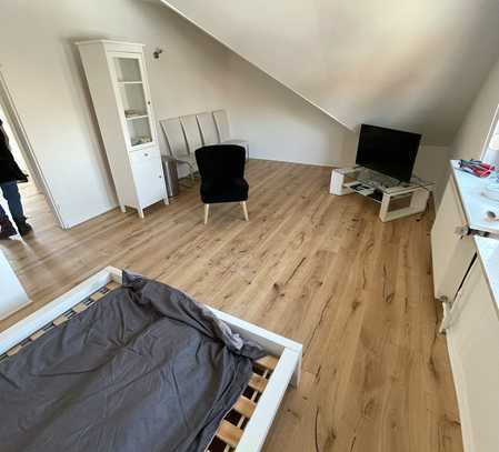 schönes möbliertes 1 Zimmer Apartment in Götzenhain von privat