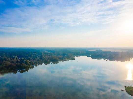 Traumhaftes Bauland am Krüpelsee – In 4 Minuten auf der A10 oder in 5 Minuten zu Fuß am RB-Bahnhof