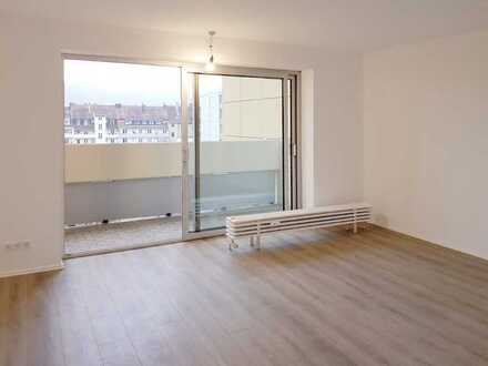 Helle 2-Zimmer-Wohnung mit großen Südbalkon in der Halbergstraße, Saarbrücken