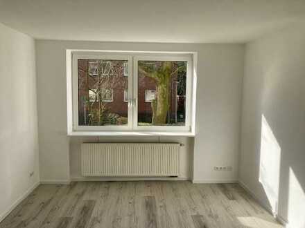 Freundliche 2-Raum-Single-Wohnung mit EBK und Balkon