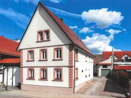 Moderne Maisonettewohnung in historischem Ambiente