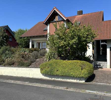 6-Zimmer-Einfamilienhaus mit viel Potential in Erlenbach bei Marktheidenfeld