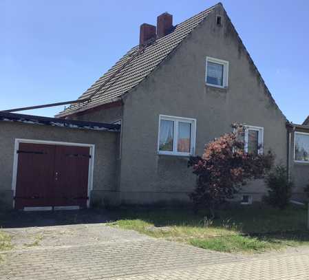 Wohnhaus auf schönem Grundstück an der Havel