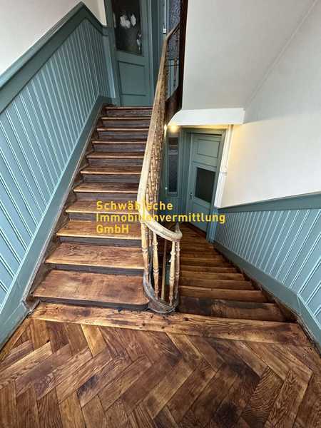 3-Zi.-Whg., neuer Balkon, Altbau, *Stgt.-West*, günstig vermietet, 1. DG, kein Denkmalschutz, ATP 10