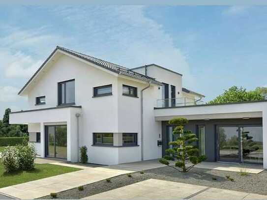 Frei planbares neues modernes Concept-Haus auf noch bebautem Grundstück. Größe variabel.