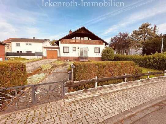 **1-2 Familienhaus (ca.203m²) mit schöner Gartenfläche, Garage, Studio - Top Wohnlage!**