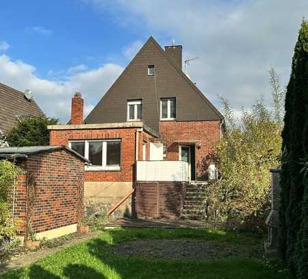 Charmantes Wohnhaus mit Potenzial und gemütlichem Garten in ruhiger Lage von Jülich-Koslar