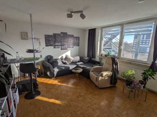 Dein neues Zuhause: 2,5 Zimmer für Studenten und Singles im Herzen der Stadt 💛