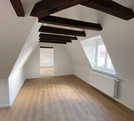 Wohnen im Denkmal – Stilvolle Maisonette-Wohnung mit Terrasse!