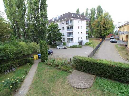 *** Frisch renovierte Wohnung mit Balkon sucht neuen Mieter ***