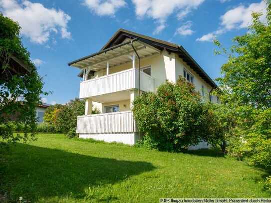 Sofort frei - 4 Zi.-ETW mit herrlichem Blick über Ilmmünster, gr. Balkon + Gge.