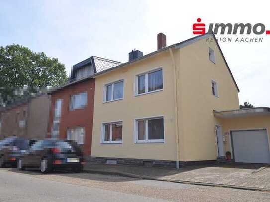 Großzügiges Einfamilienhaus mit Garage und traumhafter Sonnenterrasse