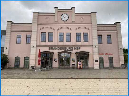 MAK Immobilien: Brandenburg a.d.H. Parkplatz nahe Hauptbahnhof