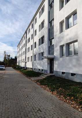 3-Zimmer-Wohnung mit Balkon in Halle (Saale)