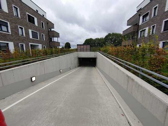 Extrabreiter Tiefgaragenplatz in der neuen Mitte Salem zu vermieten