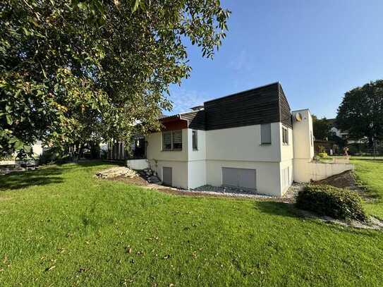 Moderner, schicker Bungalow mit herrlichem Grundstück ruhig und doch sehr zentral gelegen