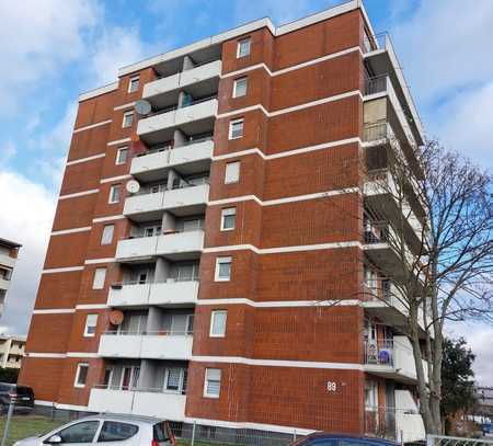 FESTPREIS: Helle 3-Zimmer-Wohnung im 7. OG mit 2 Balkonen & PKW-Stellplatz in Viernheim