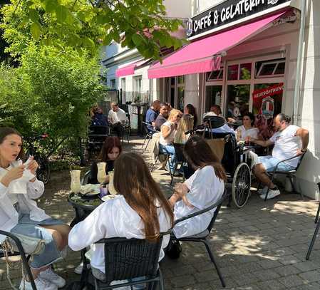 PINNA REAL ESTATE: Gutgehende Eisdiele - Café mit einer schönen Sonnenterrasse