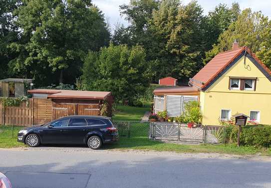 Günstiges, modernisiertes 2-Raum-Einfamilienhaus in Markersdorf