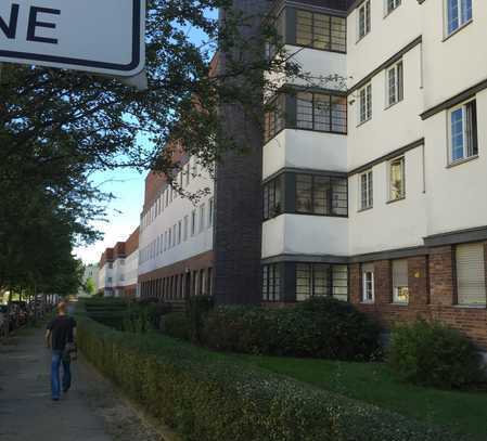 Exklusive, gepflegte 1,5-Raum-Wohnung in Berlin Reinickendorf