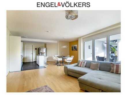 Engel & Völkers: Zentrale und moderne Wohnung mit Balkon!