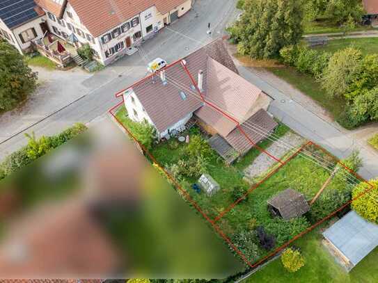 Charmantes Einfamilienhaus mit viel Potenzial in ruhiger Lage in Kandern-Sitzenkirch!