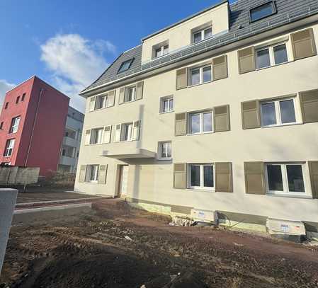 Dachgeschoss mit Terrasse!