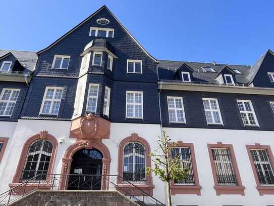 Erstbezug: 2-Raum-Wohnung mit 2 XXL Dachterrassen und großem Schlafzimmer mit Homeoffice-Bereich