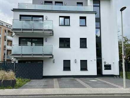 Neuwertige Exklusive 102qm 4-Zimmer-Wohnung mit Balkon, Loggia, und Einbauküche in Bonn Endenich