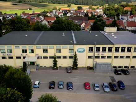 *Top saniert* Büro- Produktionsflächen und Lagerhalle