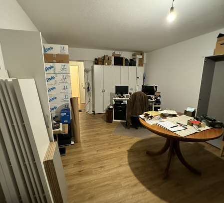 Gemütliche 3 ZKB-Wohnung im 3. OG eines MFH in FT-City ideal für 1-2 Personen!