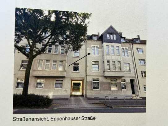 Schöne 4-Zimmer-Wohnung mit Balkon und Blick ins Grüne