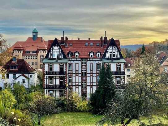 3 Zimmer Charmante Wohnung im Villastil