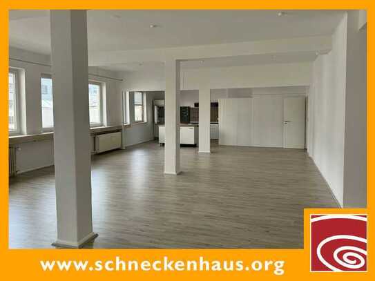 Großzügiges Wohnen im ehemaligen Yoga-Studio! Ca. 165 m²...