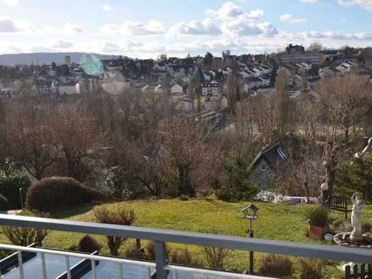 3,5-Zi-Wohnung mit herrlicher Aussicht auf dem Galgenberg