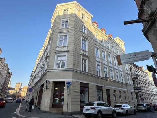3 Zimmer im Erdgeschoss im Zentrum werden für SIE frisch renoviert !