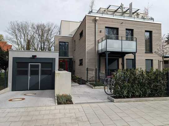 Reserviert: Neuwertige 2-Zimmer-Wohnung mit Terrasse und EBK in Top-Lage